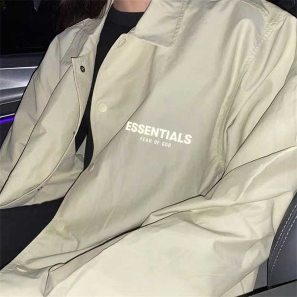 esential double track 3m reflective letter coach jacket high street casual loose windbreaker couple coat, Black;brown
esential double track 3m reflective letter coach jacket high street casual loose windbreaker couple coat, Black;brown