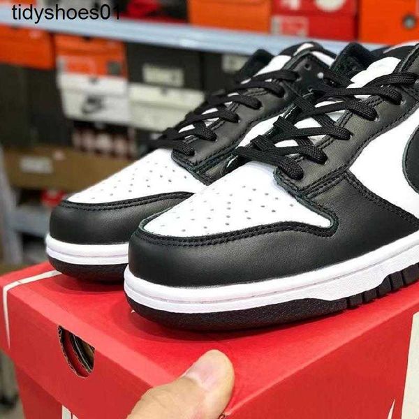 black and white panda dunks shoes high edition board shoes men's and women's shadow grey north carolina blue low sports shoes fash
black and white panda dunks shoes high edition board shoes men's and women's shadow grey north carolina blue low sports shoes fash