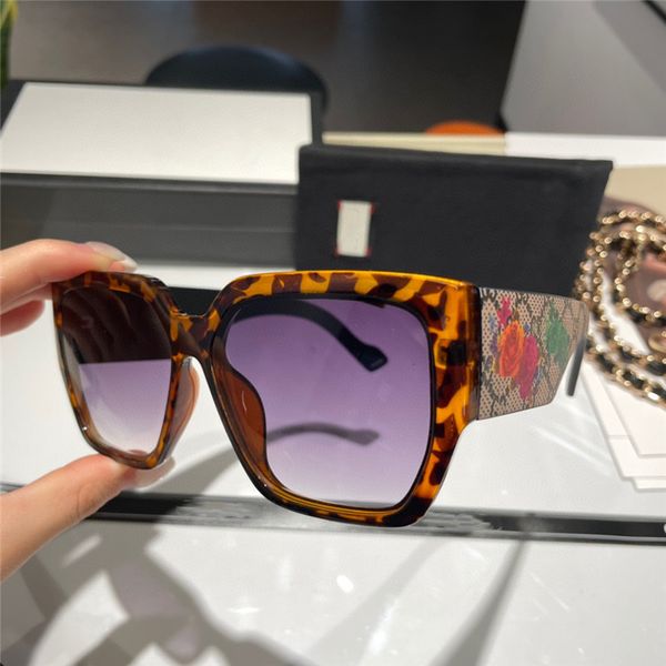 designer sunglasses for women and men fashion model special uv400 protection letters big leg double beam frame outdoor luxury design women s, White;black
designer sunglasses for women and men fashion model special uv400 protection letters big leg double beam frame outdoor luxury design women s, White;black