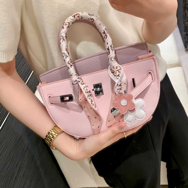 h ermes brikiss evening bags for women contrast color flower half round bag 2023 new womens crossbody one should with real logo
h ermes brikiss evening bags for women contrast color flower half round bag 2023 new womens crossbody one should with real logo