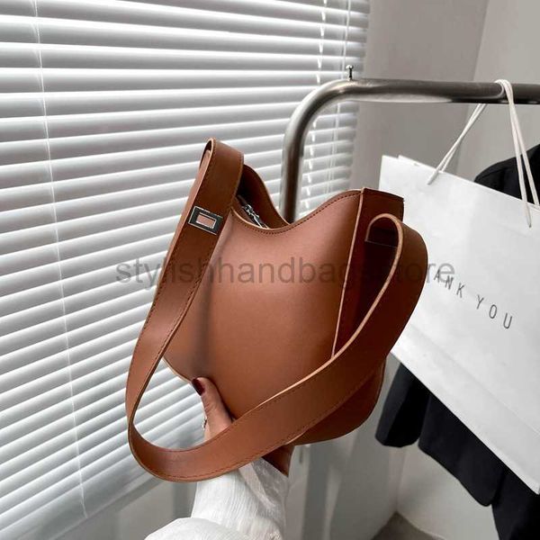 drawstring trendy texture fashionable personality bag women's 2023 new trendy one shoulder underarm bag one shoulder crossbody bucket b
drawstring trendy texture fashionable personality bag women's 2023 new trendy one shoulder underarm bag one shoulder crossbody bucket b