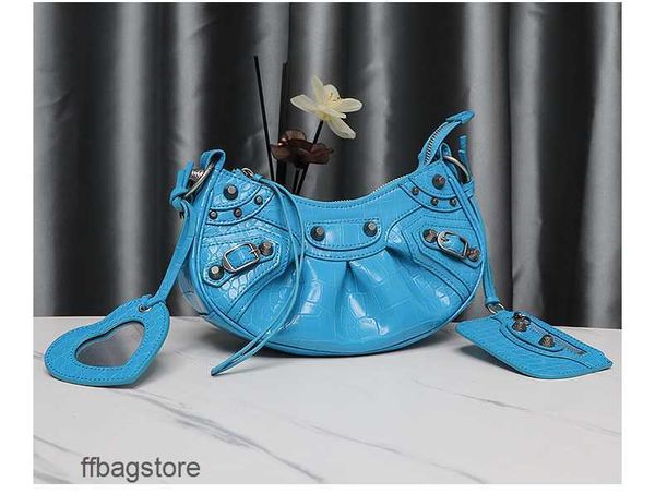 cool cagole 23 bag girl locomotive cool girl bags le sweet evening spicy designer neocagole 3-in-1 rivet crescent leather pleated underarm 4
cool cagole 23 bag girl locomotive cool girl bags le sweet evening spicy designer neocagole 3-in-1 rivet crescent leather pleated underarm 4