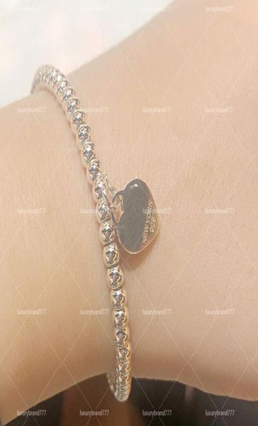 luxury designer bracelets love bracelet brand s925 silver charm pendant bracelet classic fashion girl wedding gift jewelry peach h4074996, Golden;silver
luxury designer bracelets love bracelet brand s925 silver charm pendant bracelet classic fashion girl wedding gift jewelry peach h4074996, Golden;silver