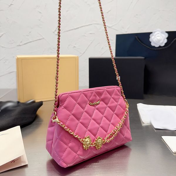 designer ladies mini shoulder bag cute gold double lion leather clamshell diamond hardware metal clasp luxury tote braided chain crossbody b
designer ladies mini shoulder bag cute gold double lion leather clamshell diamond hardware metal clasp luxury tote braided chain crossbody b