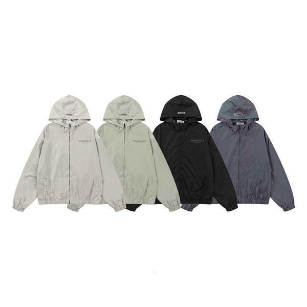 fashion brand jacket hooded for men and women's esential silicone small label, Black;brown
fashion brand jacket hooded for men and women's esential silicone small label, Black;brown