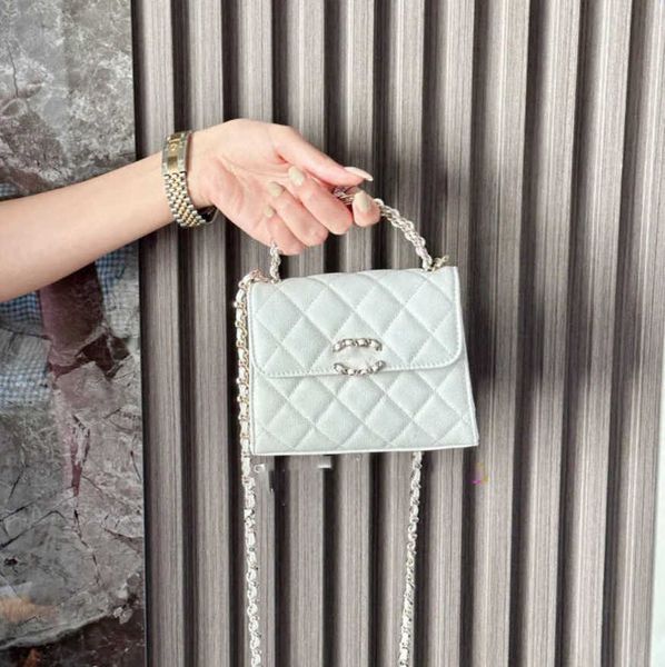 2023 designer cc 2023 bags women bag wallet handbag lambskin double cover shoulder crossbody bag lady delicate handle chain white
2023 designer cc 2023 bags women bag wallet handbag lambskin double cover shoulder crossbody bag lady delicate handle chain white