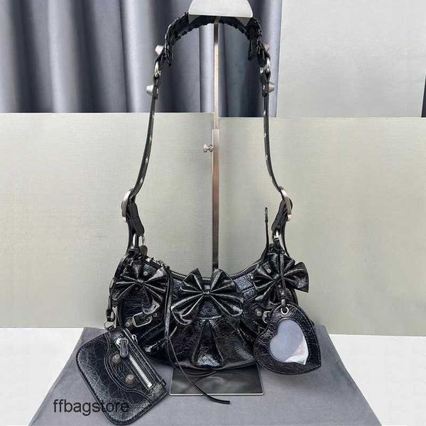 bow cagole evening cool bags designer bag motorcycle le girl cool sweet neocagole 23 crescent three in one underarm women's genuine lea
bow cagole evening cool bags designer bag motorcycle le girl cool sweet neocagole 23 crescent three in one underarm women's genuine lea