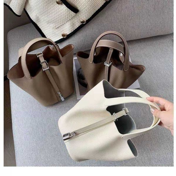 a designer tote bag her mas handbag h picotn bag women's layer kraft vegetable blue technical as a messenger and versatile ins shoulder
a designer tote bag her mas handbag h picotn bag women's layer kraft vegetable blue technical as a messenger and versatile ins shoulder
