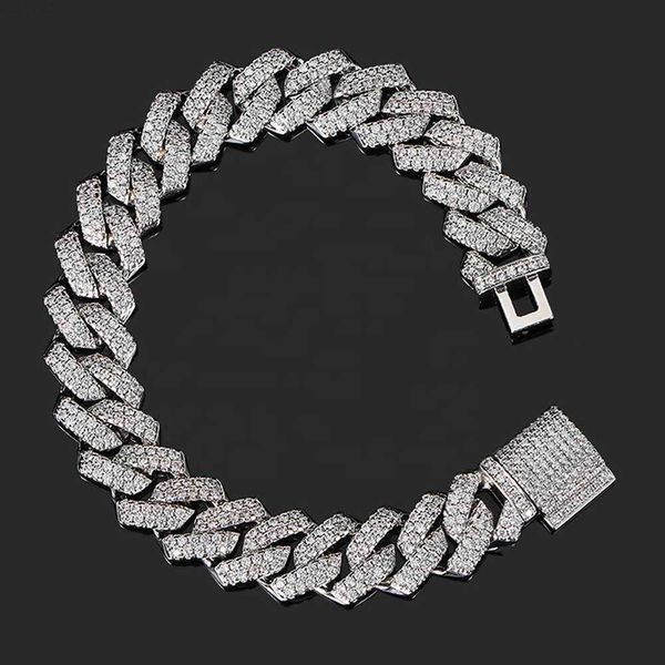 hip pop fashion sterling silver cuban link chain necklace moissanite 
hip pop fashion sterling silver cuban link chain necklace moissanite