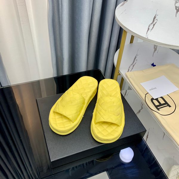 fashion luxury designer men's and women's sandals slippers leather printed metal buttons with box 35-45 adfs dqwdxcdscvdszcijio, Black
fashion luxury designer men's and women's sandals slippers leather printed metal buttons with box 35-45 adfs dqwdxcdscvdszcijio, Black