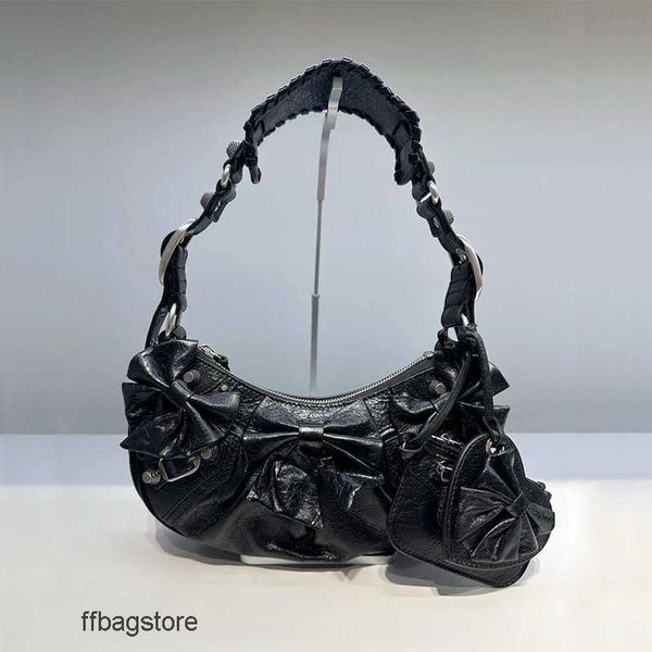 cagole evening bags designer bag le girl cool neocagole 23 crescent motorcycle sweet cool bow three in one underarm women's genuine lea
cagole evening bags designer bag le girl cool neocagole 23 crescent motorcycle sweet cool bow three in one underarm women's genuine lea