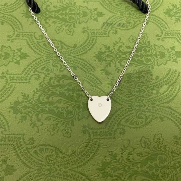 designer necklace heart pendant mens chains trendy jewlery cute fashion luxurious jewellery custom necklace womens elegance gold silver colo
designer necklace heart pendant mens chains trendy jewlery cute fashion luxurious jewellery custom necklace womens elegance gold silver colo