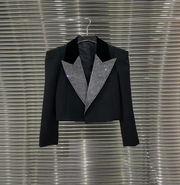 new short suit in early spring0123456789101112132085629, Black;brown 
new short suit in early spring0123456789101112132085629, Black;brown