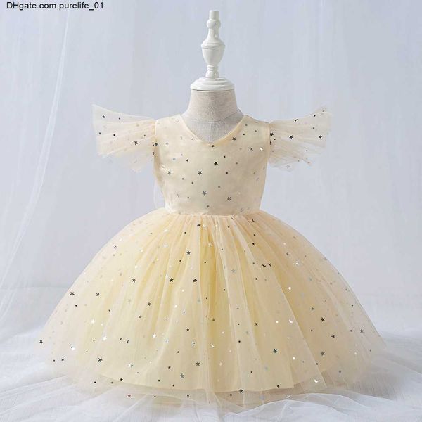 dresses lovely girl's summer baby kids clothing teenager dress hug cartoon, Red;yellow
dresses lovely girl's summer baby kids clothing teenager dress hug cartoon, Red;yellow