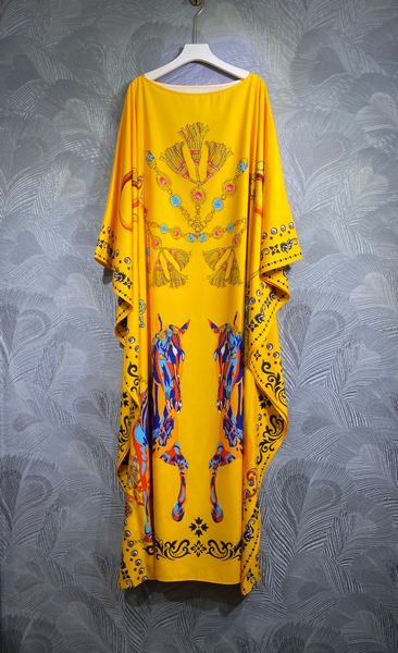 long dress designer fashion flower print 2023 early autumn fashion new long sleeve loose round neck dress monochrome s-xxlavailable in three, Black;gray
long dress designer fashion flower print 2023 early autumn fashion new long sleeve loose round neck dress monochrome s-xxlavailable in three, Black;gray