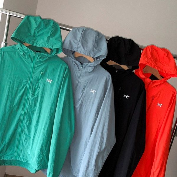 designer summer new men's outdoor hooded jacket uv protection ultra-thin style ice silk breathable couple fishing mountaineering sunscr, Black;brown
designer summer new men's outdoor hooded jacket uv protection ultra-thin style ice silk breathable couple fishing mountaineering sunscr, Black;brown