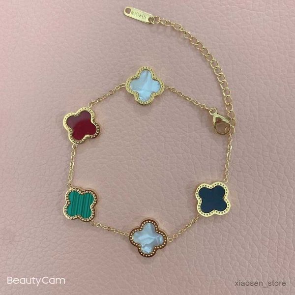 bracelets designer bracelet fashion vintage motifs bracelets necklace luxury design wedding jewelry flower gifts r230808, Golden;silver
bracelets designer bracelet fashion vintage motifs bracelets necklace luxury design wedding jewelry flower gifts r230808, Golden;silver