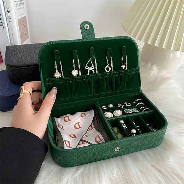 jewelry boxes portable box organizer display travel case button leather storage chenille jewelers joyero 230808, Black;white
jewelry boxes portable box organizer display travel case button leather storage chenille jewelers joyero 230808, Black;white