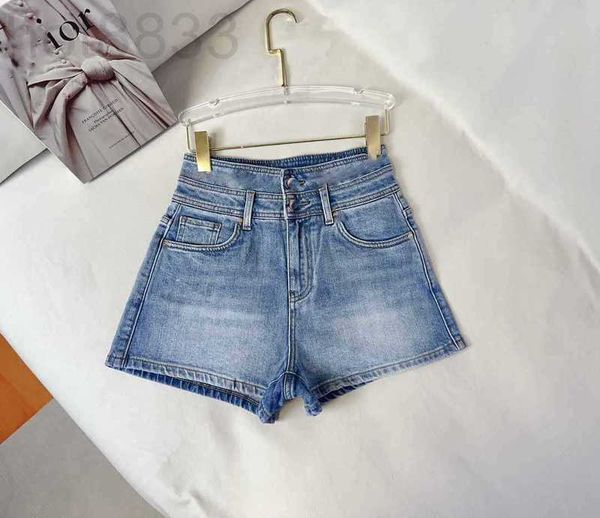 women's jeans designer 23 summer new casual versatile style reduced age double button high waist printed denim shorts 2fc0, Blue
women's jeans designer 23 summer new casual versatile style reduced age double button high waist printed denim shorts 2fc0, Blue