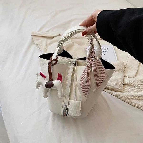 aherbag wholesale designer h ormes totes handbags womens bag new lychee pattern personalized vegetable basket water bucket fashion simple ch
aherbag wholesale designer h ormes totes handbags womens bag new lychee pattern personalized vegetable basket water bucket fashion simple ch