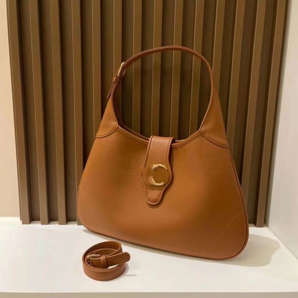 designer luxury cowhide women's bag letter crescent bag underarm bag oblique span mini hand saddle bag horizontal chain gift box
designer luxury cowhide women's bag letter crescent bag underarm bag oblique span mini hand saddle bag horizontal chain gift box