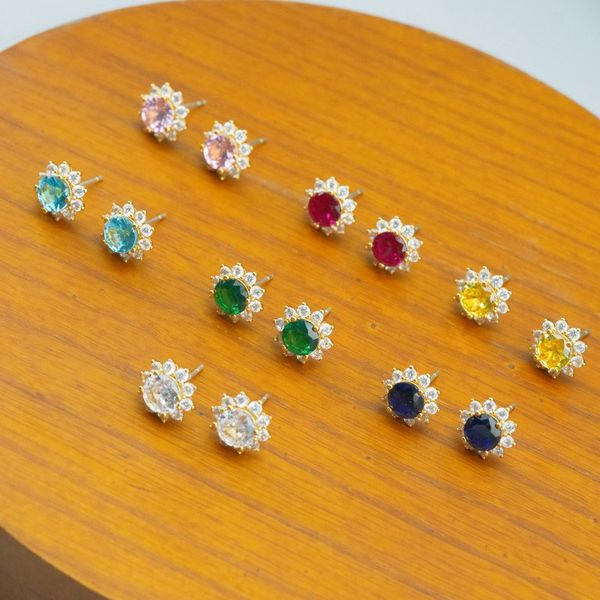 stud real 18k gold plated colorful zircon sunflower earrings jewelries letter wedding gift factory wholesale with dust bag, Golden;silver
stud real 18k gold plated colorful zircon sunflower earrings jewelries letter wedding gift factory wholesale with dust bag, Golden;silver