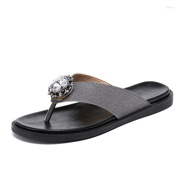 slippers in summerthe flat-bottom non-slip flip-flops with soft soles wear fashionable thick-soled for mothers woman shoes, Black 
slippers in summerthe flat-bottom non-slip flip-flops with soft soles wear fashionable thick-soled for mothers woman shoes, Black