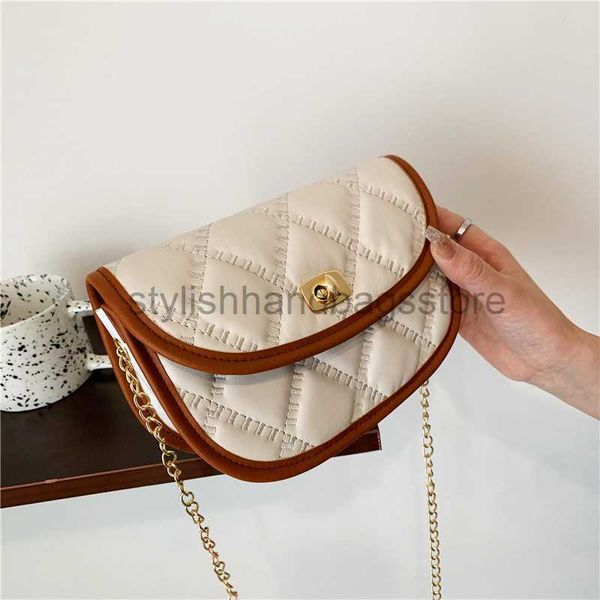 shoulder french niche design chain for women in spring and summer 2023 with trendy embroidery thread diamond checkered half round saddle bag
shoulder french niche design chain for women in spring and summer 2023 with trendy embroidery thread diamond checkered half round saddle bag