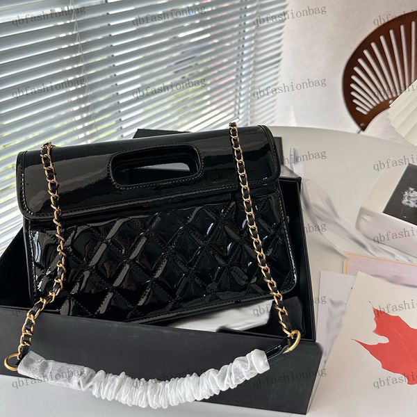 23ss stylish womens shoulder bag vintage handle bag patent leather matte leather diamond gold hardware buckle matelasse chain hand crossbody
23ss stylish womens shoulder bag vintage handle bag patent leather matte leather diamond gold hardware buckle matelasse chain hand crossbody