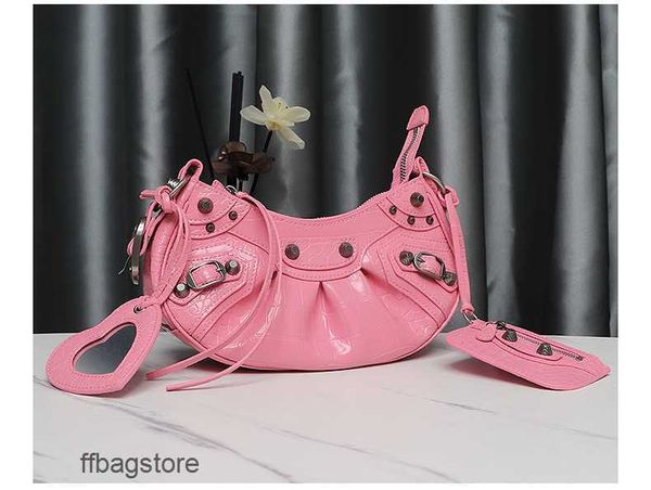 bag girl cool bags le evening designer neocagole 23 locomotive sweet cool spicy girl cagole 3-in-1 rivet crescent leather pleated underarm 5
bag girl cool bags le evening designer neocagole 23 locomotive sweet cool spicy girl cagole 3-in-1 rivet crescent leather pleated underarm 5
