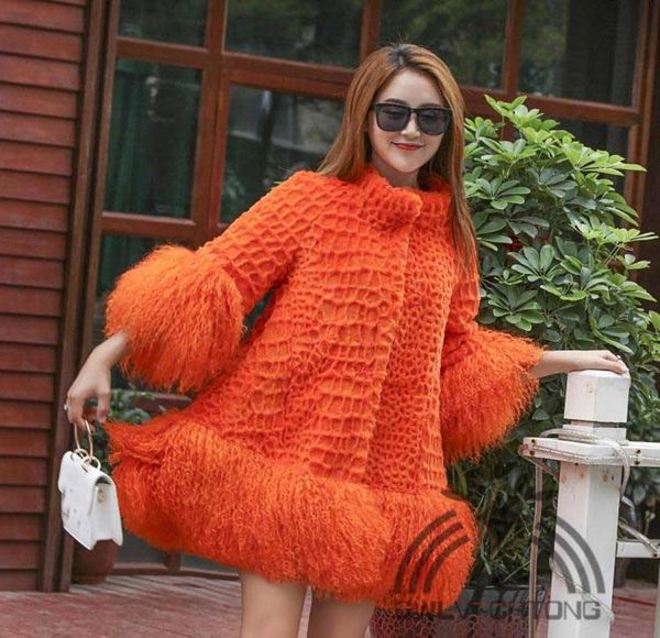 real natural genuine fur coat with lamb fur cuff and hem women039s fashion loose style 34 sleeve jacket warm winter9188134, Black
real natural genuine fur coat with lamb fur cuff and hem women039s fashion loose style 34 sleeve jacket warm winter9188134, Black