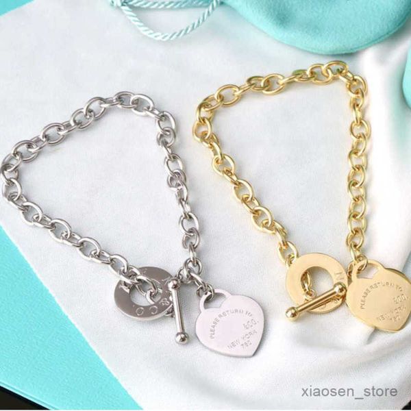 bracelets luxurys link designer bracelet women lucky link bracelets trendy fashion fading fine jewelry elegant temperament versatile level v, Golden;silver
bracelets luxurys link designer bracelet women lucky link bracelets trendy fashion fading fine jewelry elegant temperament versatile level v, Golden;silver