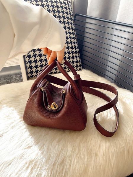 original edition h ermes lindis's evening bags for women online shop zhenpi lindi bag mini dumplings red female texture crossbody docto
original edition h ermes lindis's evening bags for women online shop zhenpi lindi bag mini dumplings red female texture crossbody docto
