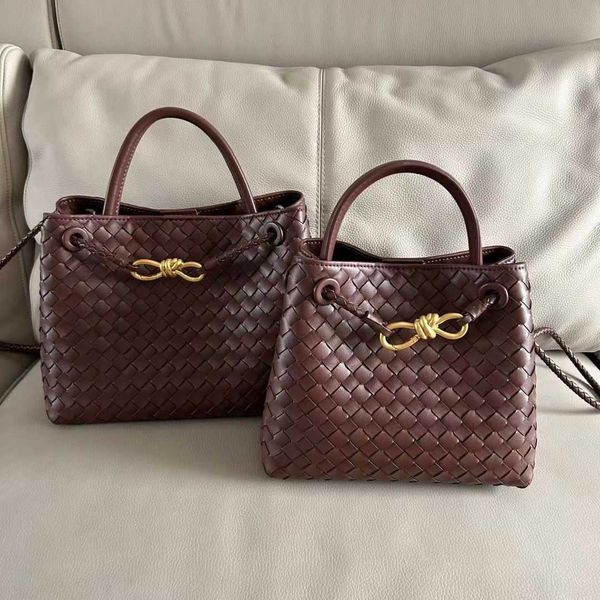 purse designer and andiamo fashionable bag leisure botegas holiday style handwoven lightweight handheld advanced soft sheepskin one shoulder
purse designer and andiamo fashionable bag leisure botegas holiday style handwoven lightweight handheld advanced soft sheepskin one shoulder