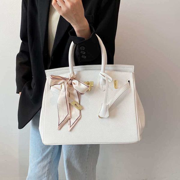 8a quality h ermes brikis designer handbags advanced highcapacity bag for female spring and summer 2023 new fashion texture niche desi with
8a quality h ermes brikis designer handbags advanced highcapacity bag for female spring and summer 2023 new fashion texture niche desi with
