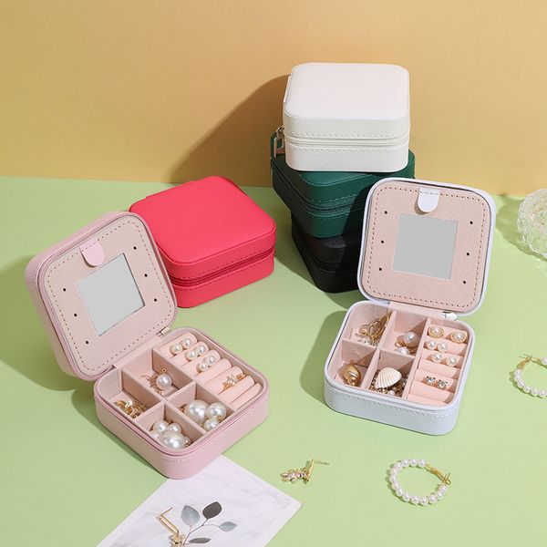jewelry boxes portable jewelry box travel ring with mirror necklace earrings stud storage gift packaging 230808, Black;white
jewelry boxes portable jewelry box travel ring with mirror necklace earrings stud storage gift packaging 230808, Black;white