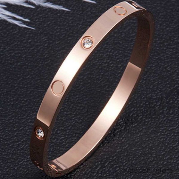 bangle bracelet women stainless steel gold bangle can be opened couple simple jewelry gifts for woman chain hand r230808, Black
bangle bracelet women stainless steel gold bangle can be opened couple simple jewelry gifts for woman chain hand r230808, Black