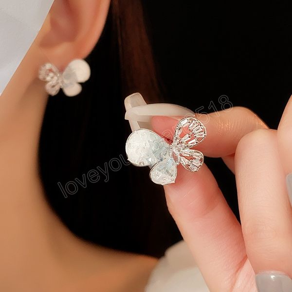 asymmetric butterfly zircon earrings for women exquisite temperament luxury stud earrings gorgeous luxury designer jewelry, Golden;silver
asymmetric butterfly zircon earrings for women exquisite temperament luxury stud earrings gorgeous luxury designer jewelry, Golden;silver