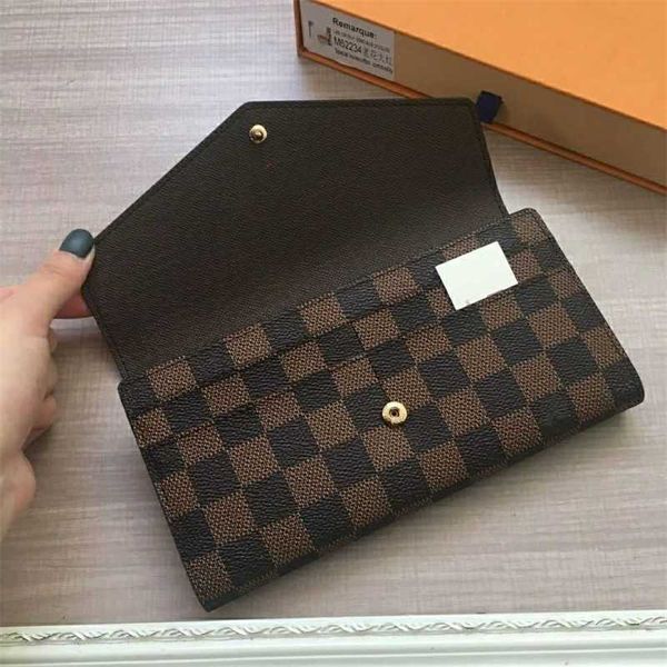 luxurys lvvs clutch bag change purse designer brand wallets card bag 2023 new women's fashion texture purse multifunctional portable bu, Red;black
luxurys lvvs clutch bag change purse designer brand wallets card bag 2023 new women's fashion texture purse multifunctional portable bu, Red;black