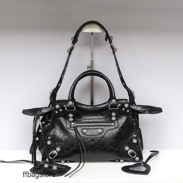 cool evening le designer bags bag cagole girl neocagole 23 locomotive women's three in one rivet handbag leather shoulder diagonal stra
cool evening le designer bags bag cagole girl neocagole 23 locomotive women's three in one rivet handbag leather shoulder diagonal stra