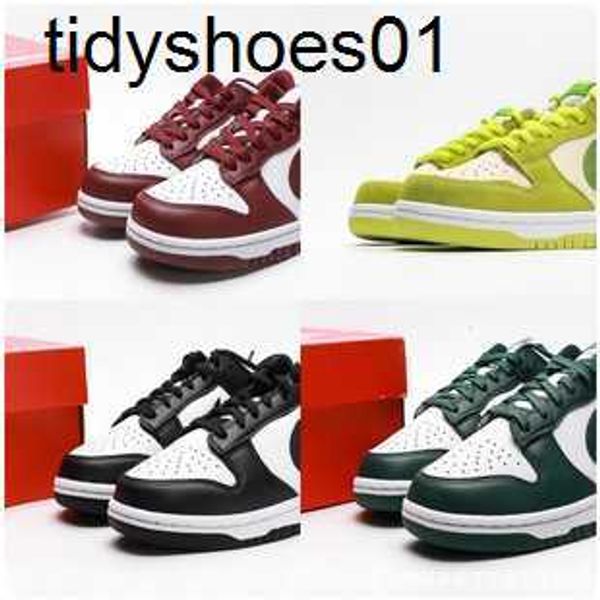 dunks apple green low board shoes black and white panda north carolina blue casual shoes for men and women
dunks apple green low board shoes black and white panda north carolina blue casual shoes for men and women
