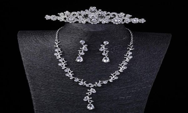 amazing bridal jewelry set sparkling three piece crown earring necklace jewelry wedding party accessories for ladies1784161, White
amazing bridal jewelry set sparkling three piece crown earring necklace jewelry wedding party accessories for ladies1784161, White