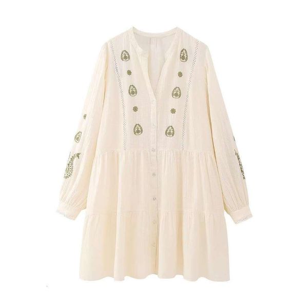 item title summer style fashionable temperament v neck long sleeved embroidered loose a line dress for women, Black;gray
item title summer style fashionable temperament v neck long sleeved embroidered loose a line dress for women, Black;gray