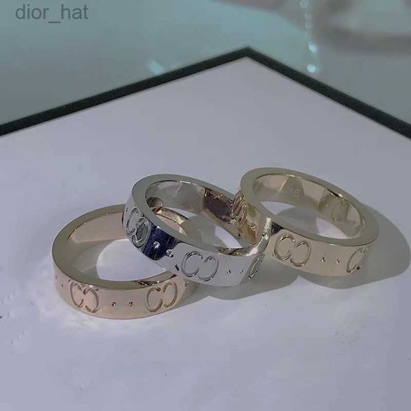 luxurys designers band rings fashion men women titanium steel engraved letter pattern lovers jewelry narrow ring size 5-11, Silver
luxurys designers band rings fashion men women titanium steel engraved letter pattern lovers jewelry narrow ring size 5-11, Silver