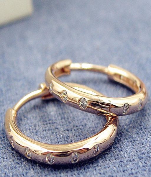 2017 new rose gold plated droplets hoop earrings with cubic zirconia fits european charm jewelry2742625, Golden;silver
2017 new rose gold plated droplets hoop earrings with cubic zirconia fits european charm jewelry2742625, Golden;silver