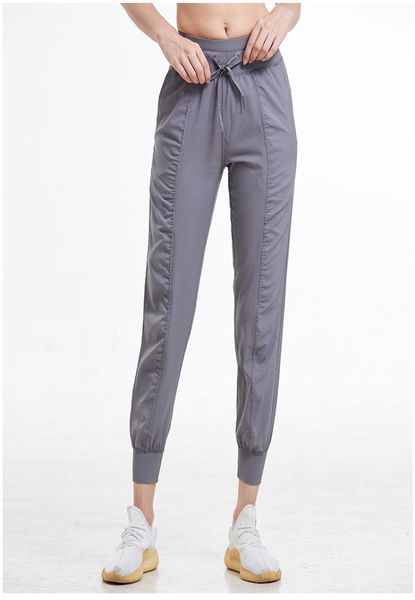 1074 gym sport relaxed lady loose yoga pants women workout joggers with pocket fitness track pants women sports wear for women gym9366158, Black;white
1074 gym sport relaxed lady loose yoga pants women workout joggers with pocket fitness track pants women sports wear for women gym9366158, Black;white