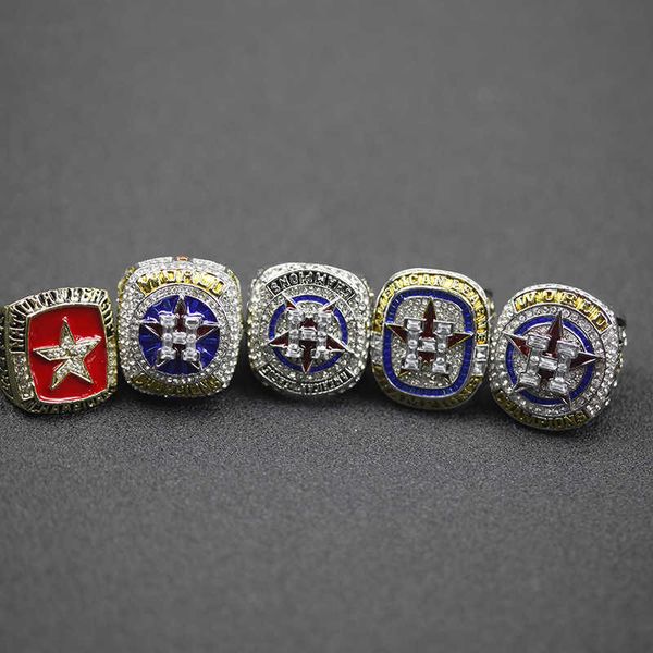 5 houston astro kits 2005 2017 2019 2021 2022, Silver
5 houston astro kits 2005 2017 2019 2021 2022, Silver
