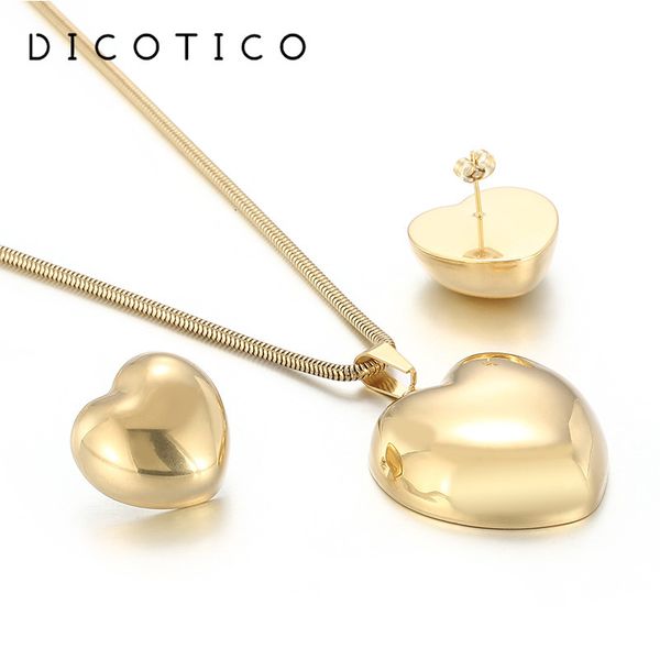 wedding jewelry sets fashion heart pendant necklace stud earrings for women hemisphere stainless steel snake chain gift 230808, Slivery;golden
wedding jewelry sets fashion heart pendant necklace stud earrings for women hemisphere stainless steel snake chain gift 230808, Slivery;golden