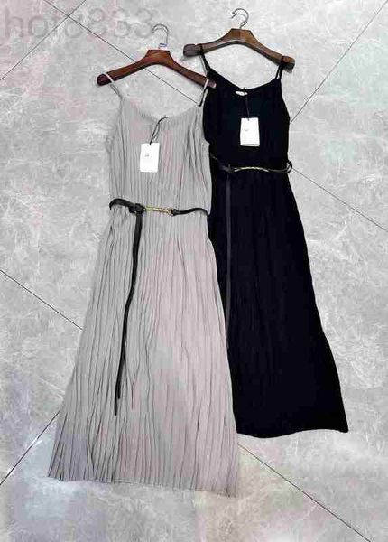 basic & casual dresses designer summer new celebrity style elegant and elegant, slim age reducing one piece organ pleated waistband suspende, Black;gray
basic & casual dresses designer summer new celebrity style elegant and elegant, slim age reducing one piece organ pleated waistband suspende, Black;gray