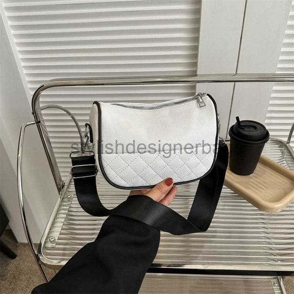 online red embroidered thread small bag for women 2023 new fashion versatile saddle with western style wide strap crossbody bagstylishdesign
online red embroidered thread small bag for women 2023 new fashion versatile saddle with western style wide strap crossbody bagstylishdesign